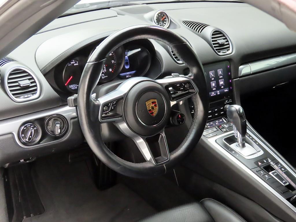 Porsche 718 - Vista 7