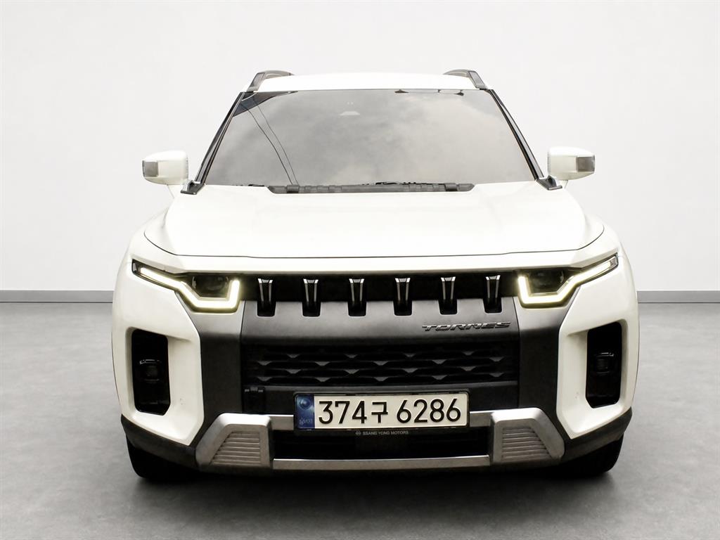Ssangyong Torres 2022 Blanco - Importación desde Corea - HF Imports Iquique - Foto 1