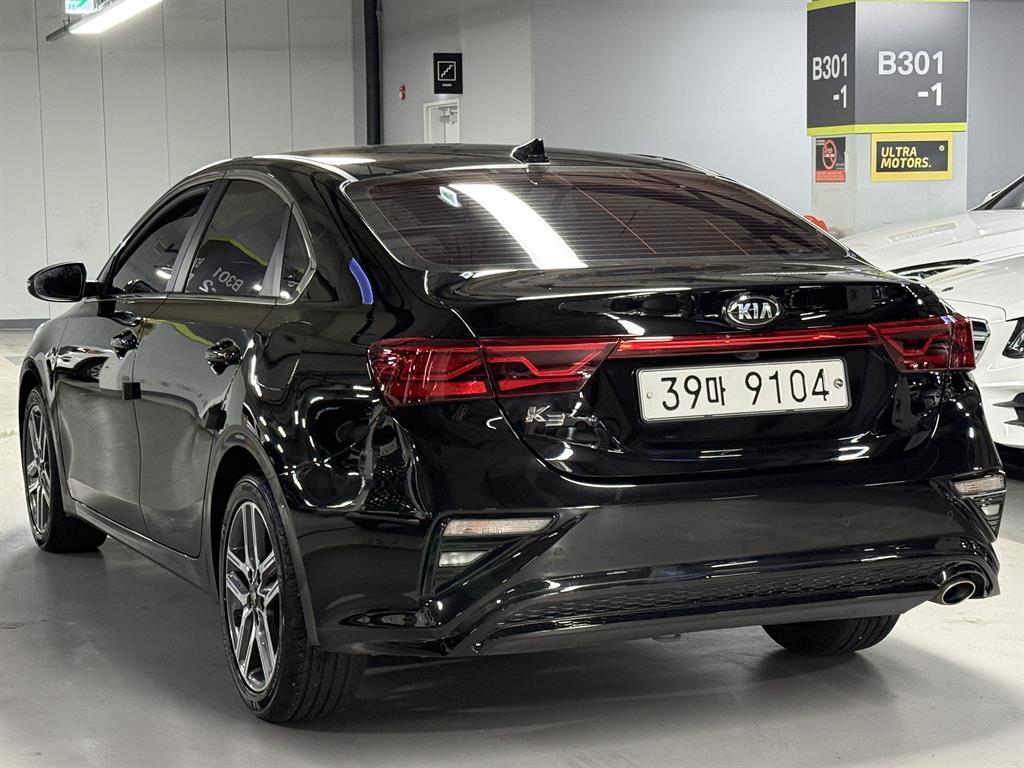 KIA K3 - Vista 4