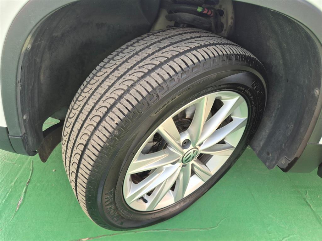Volkswagen Tiguan 2013 Blanco - Importación desde Corea - HF Imports Iquique - Foto 17