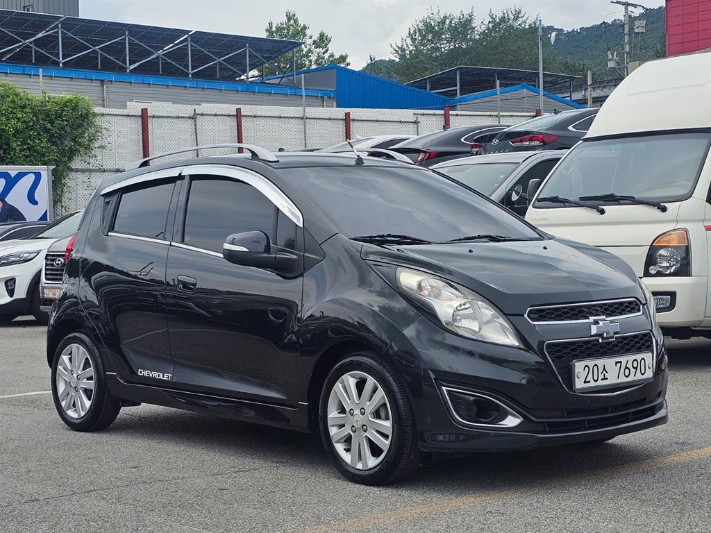 Chevrolet Spark - Vista 5