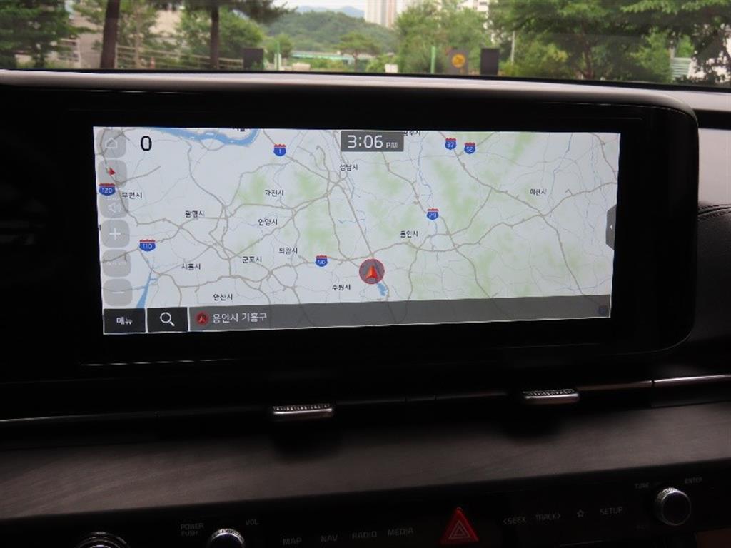 KIA Carnival - Vista 8