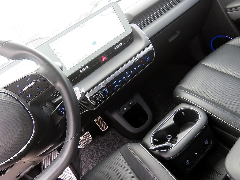 HYUNDAI Ioniq 5 - Vista 11
