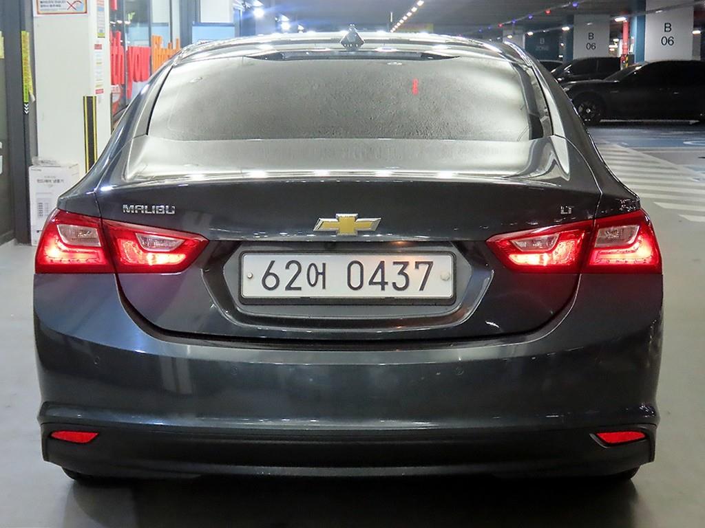 Chevrolet Malibu - Vista 5