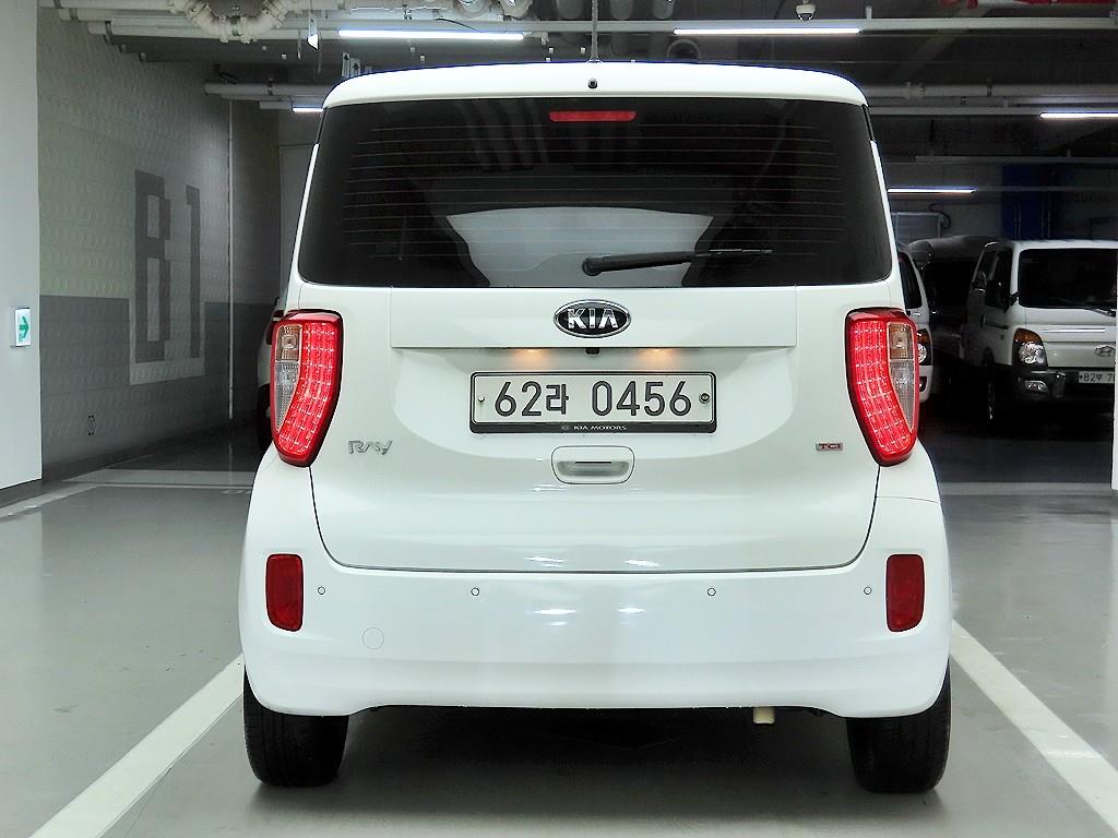 KIA Ray - Vista 3