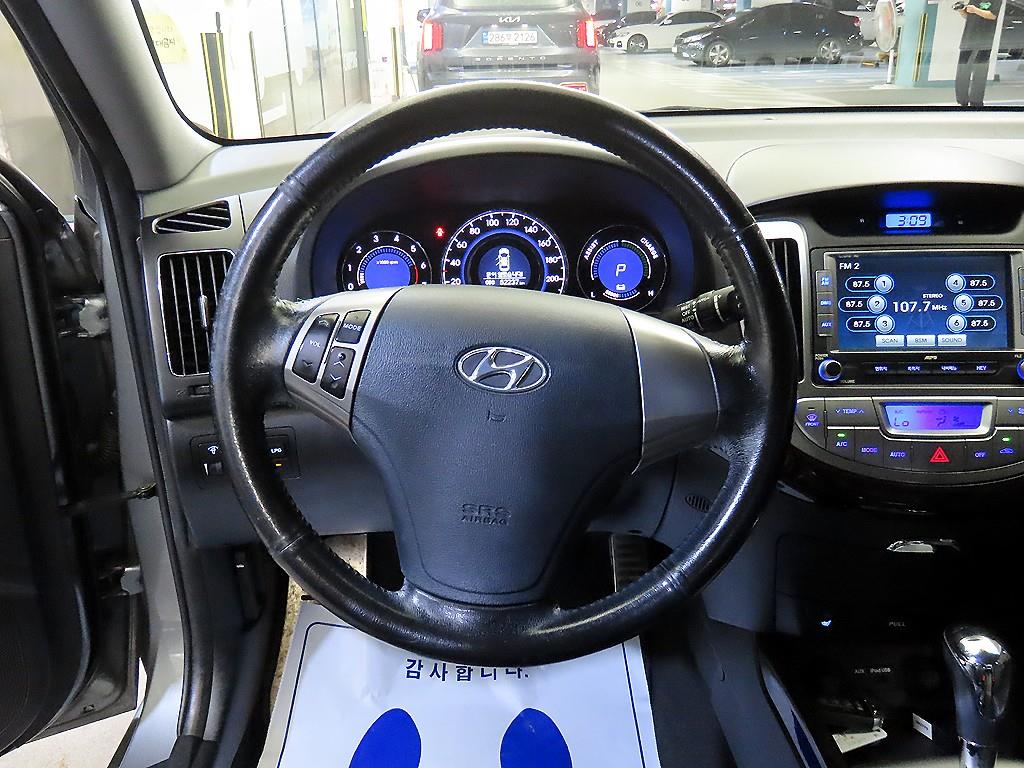 HYUNDAI Avante - Vista 8
