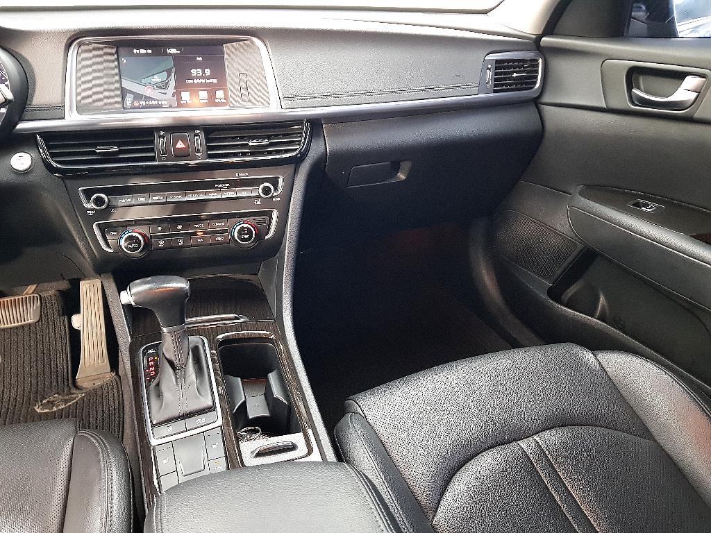 KIA K5 - Vista 10