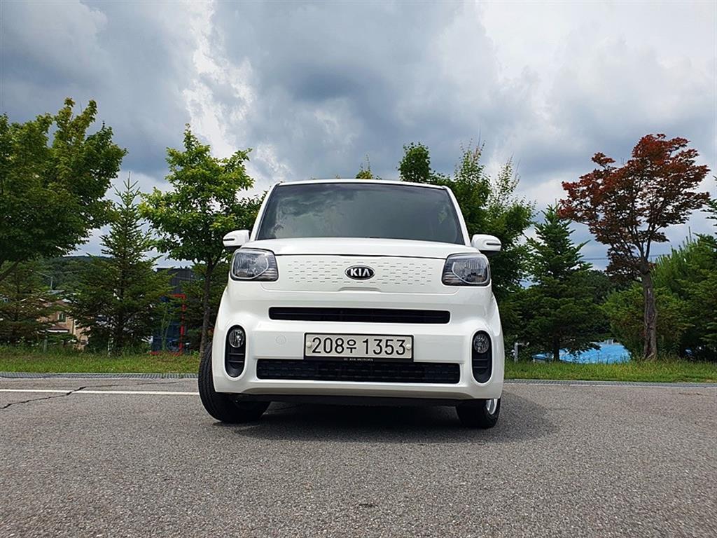 KIA Ray - Vista 8