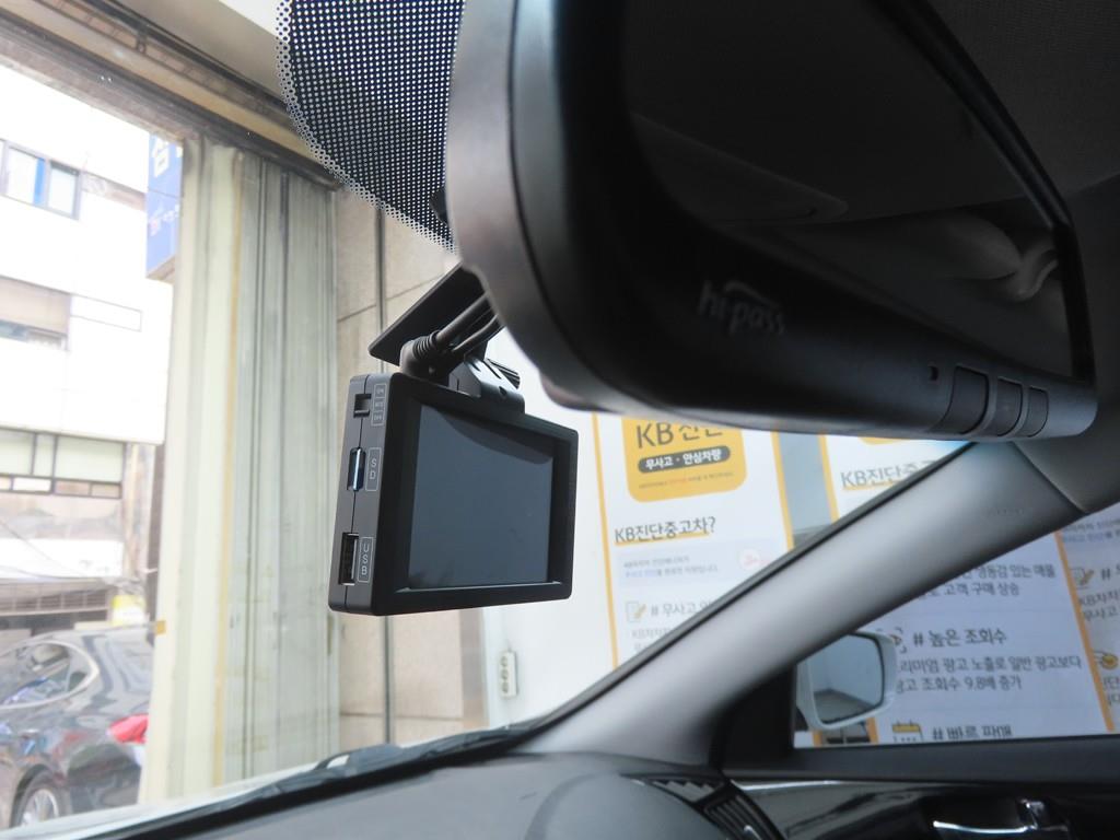HYUNDAI Sonata - Vista 11