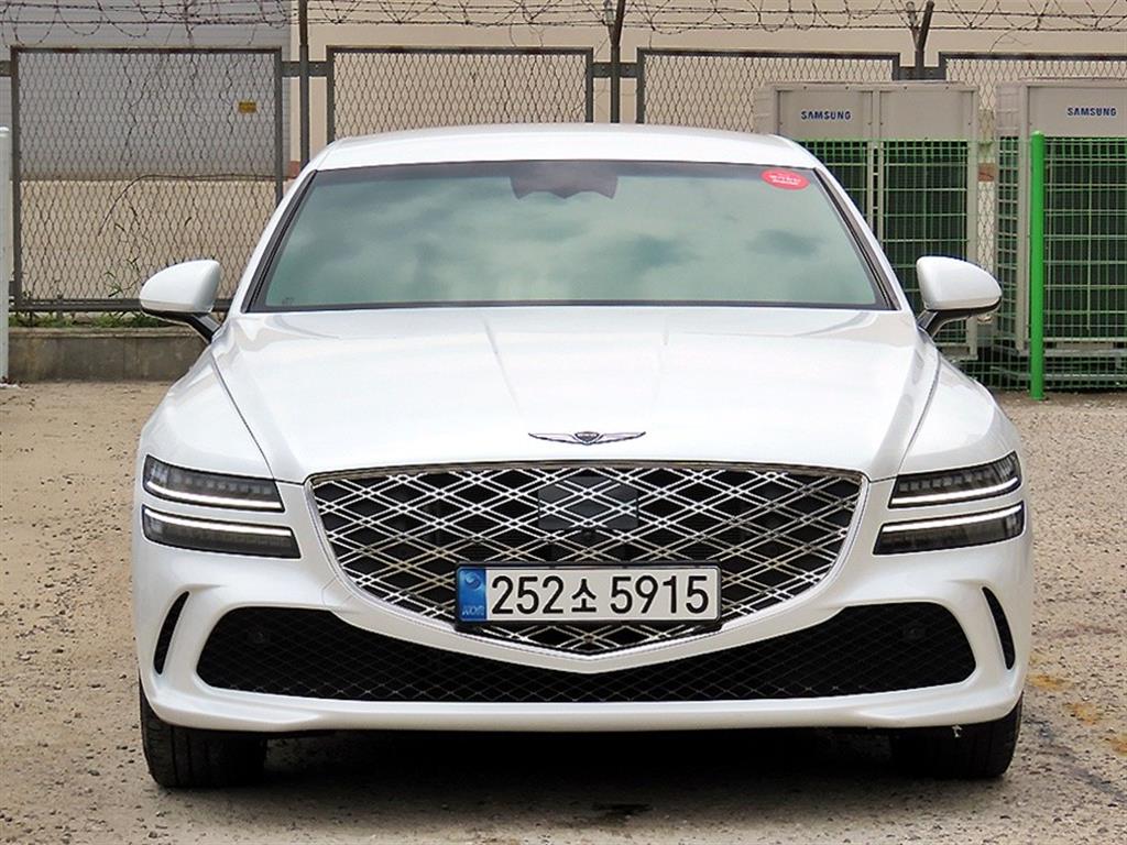 Genesis G80 2024 Blanco - Importación desde Corea - HF Imports Iquique - Foto 1