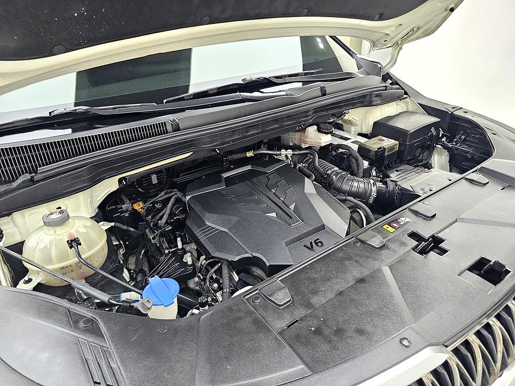 KIA Carnival - Vista 5