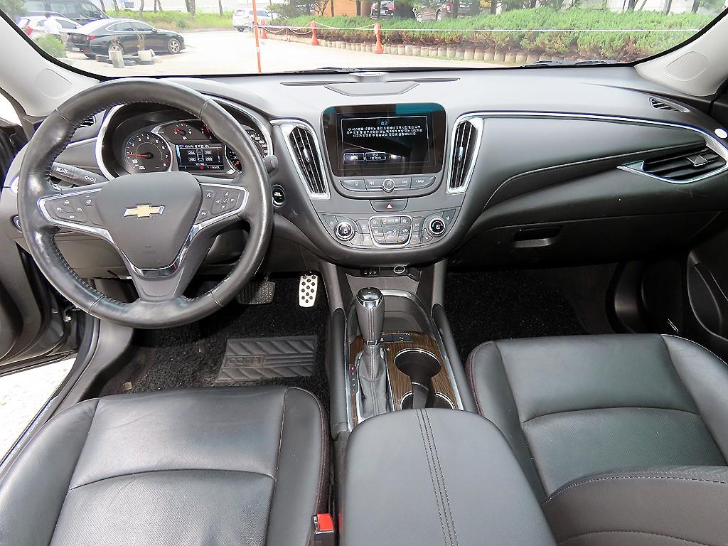 Chevrolet Malibu - Vista 7