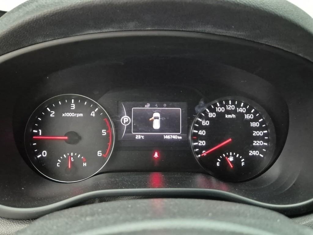 KIA Sportage - Vista 5