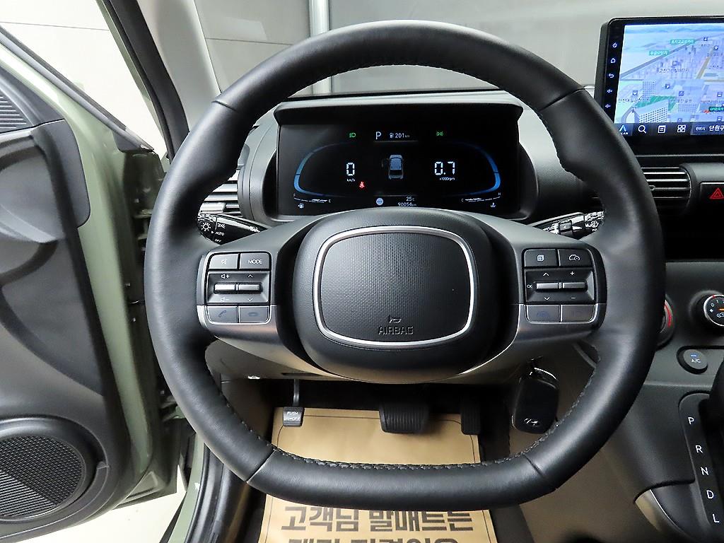 HYUNDAI Casper - Vista 9