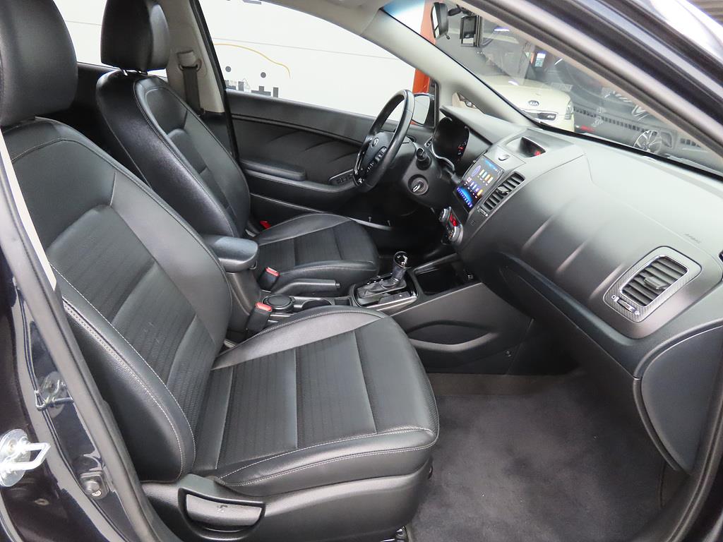 KIA K3 - Vista 7