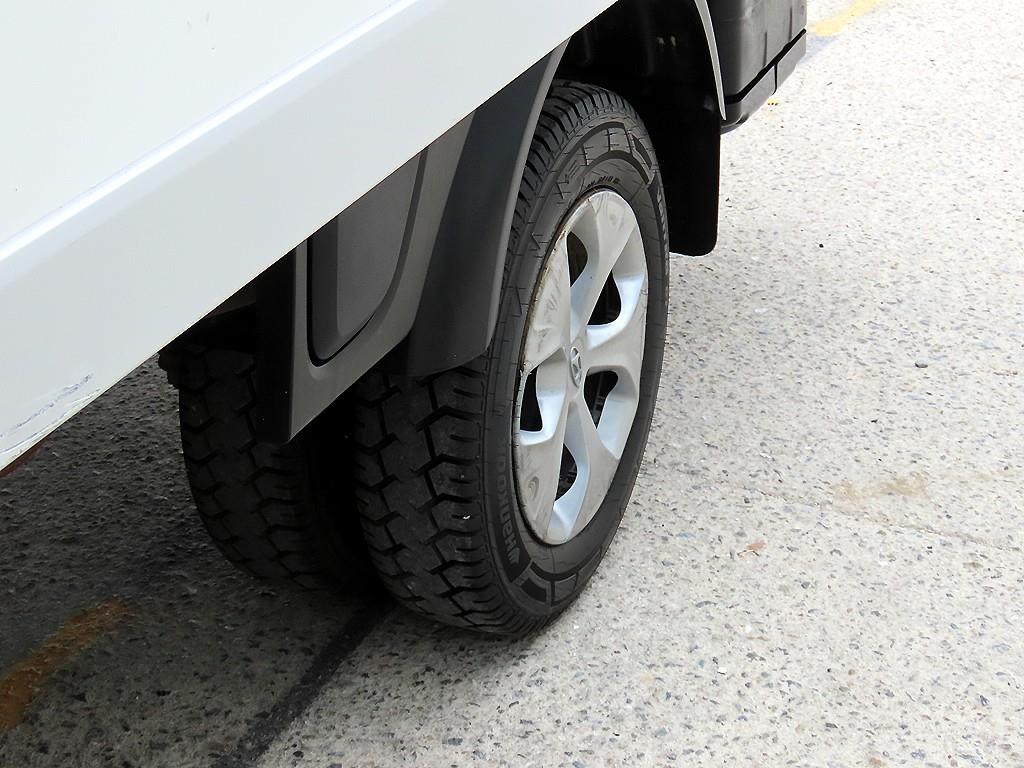 Small Truck Normal Box(High Deck) 2022 Blanco - Importación desde Corea - HF Imports Iquique - Foto 20