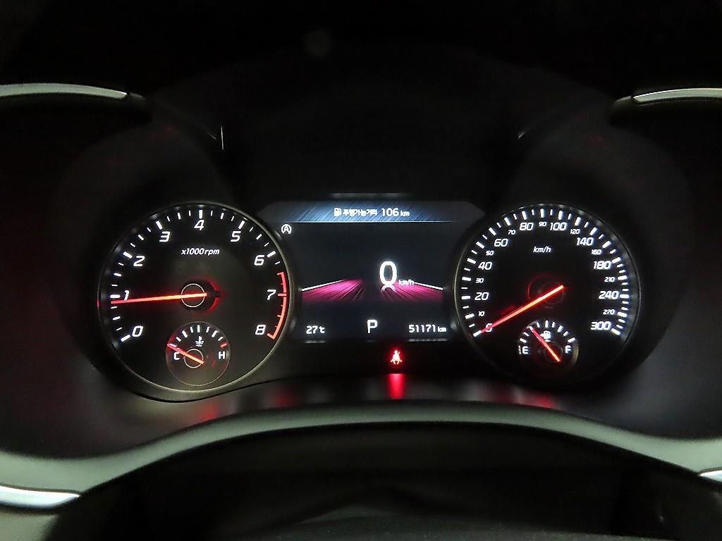 KIA Stinger - Vista 6