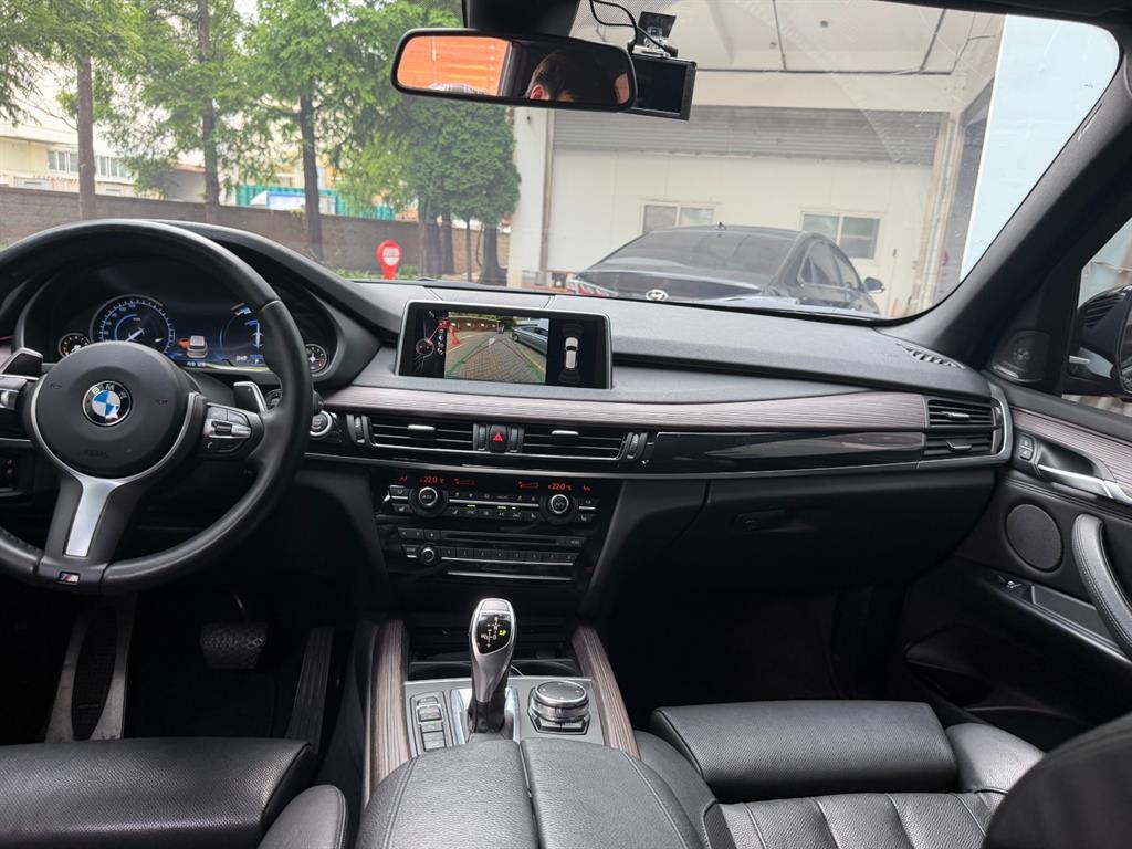 BMW X5 - Vista 4