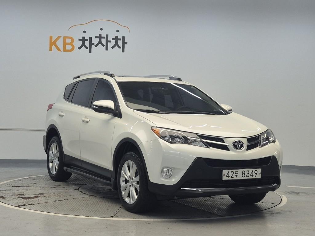 Toyota RAV4 - Vista 4