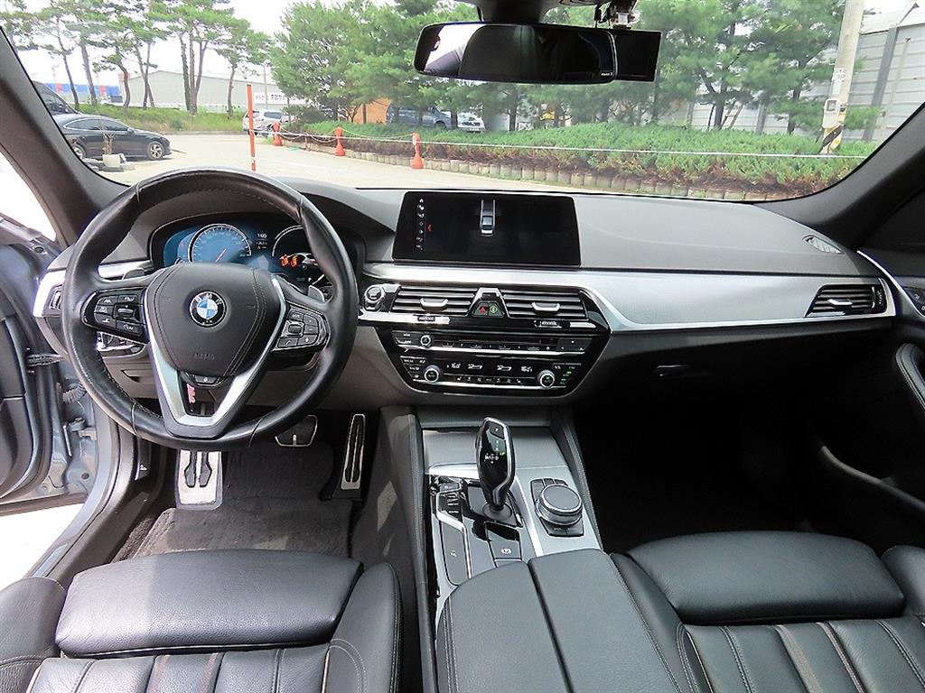 BMW 5 Series - Vista 7