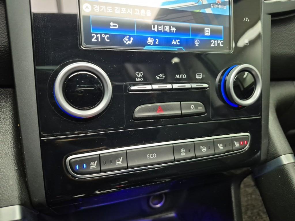 SAMSUNG QM6 - Vista 10