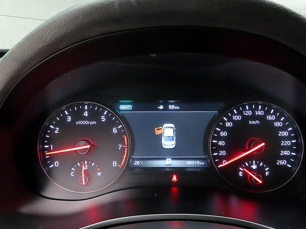 KIA K7 - Vista 8
