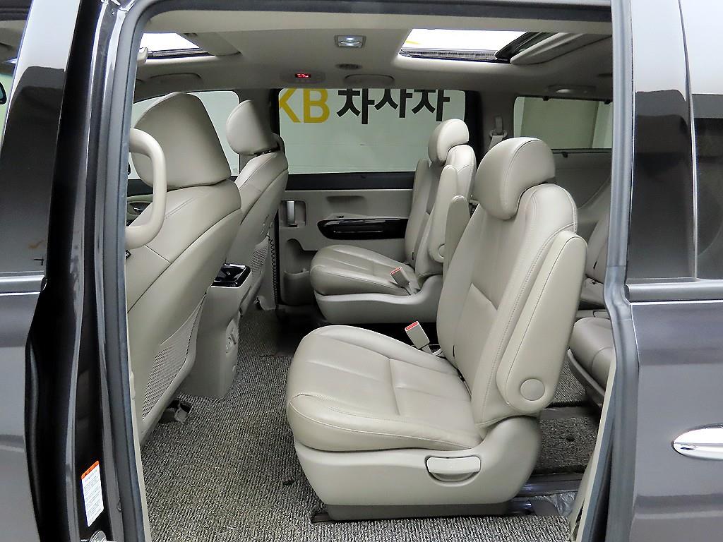 KIA Carnival 2020 - Importación desde Corea - HF Imports Iquique - Foto 13