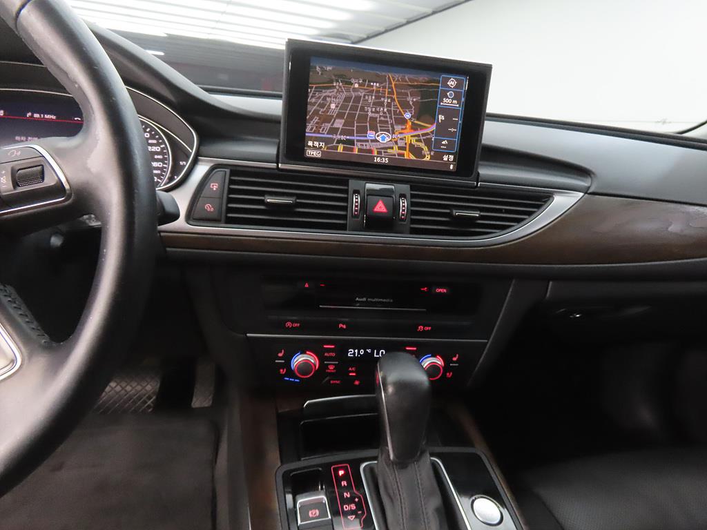 Audi A6 - Vista 10