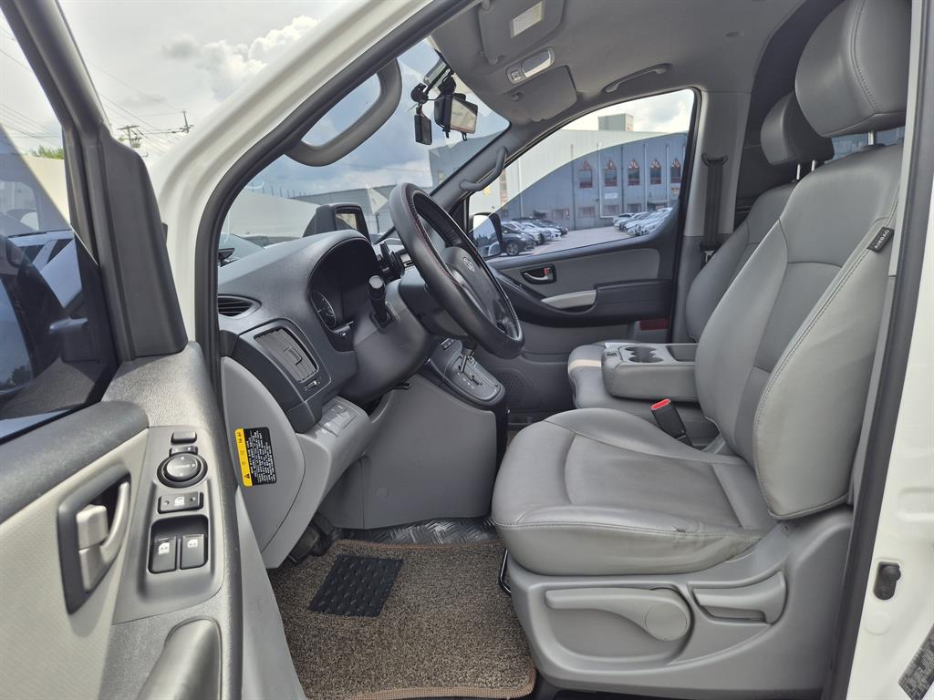 HYUNDAI Starex 2020 Blanco - Importación desde Corea - HF Imports Iquique - Foto 14