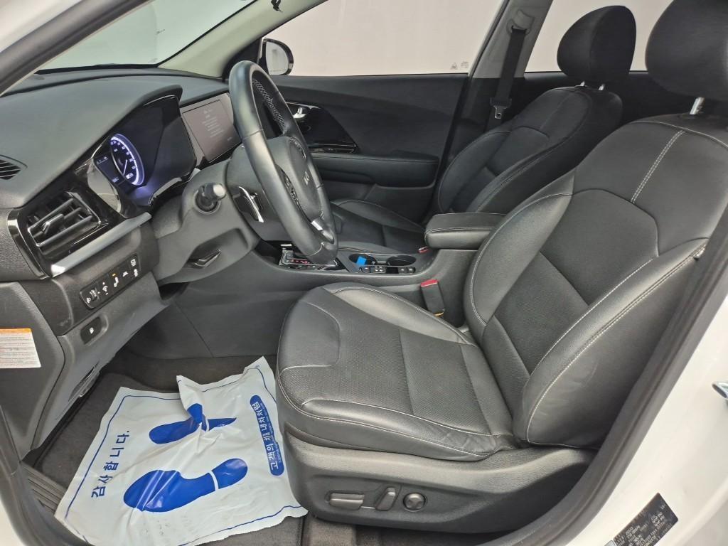 KIA Niro - Vista 11