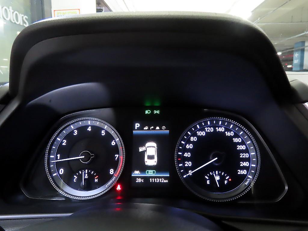 HYUNDAI Sonata - Vista 9