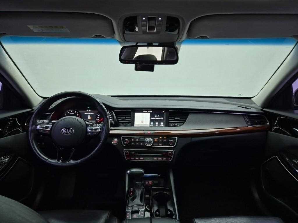 KIA K7 - Vista 7
