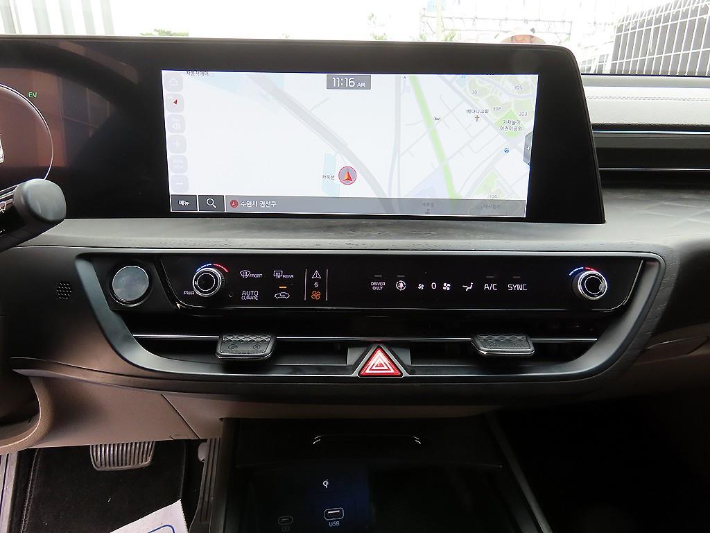 KIA K8 - Vista 12