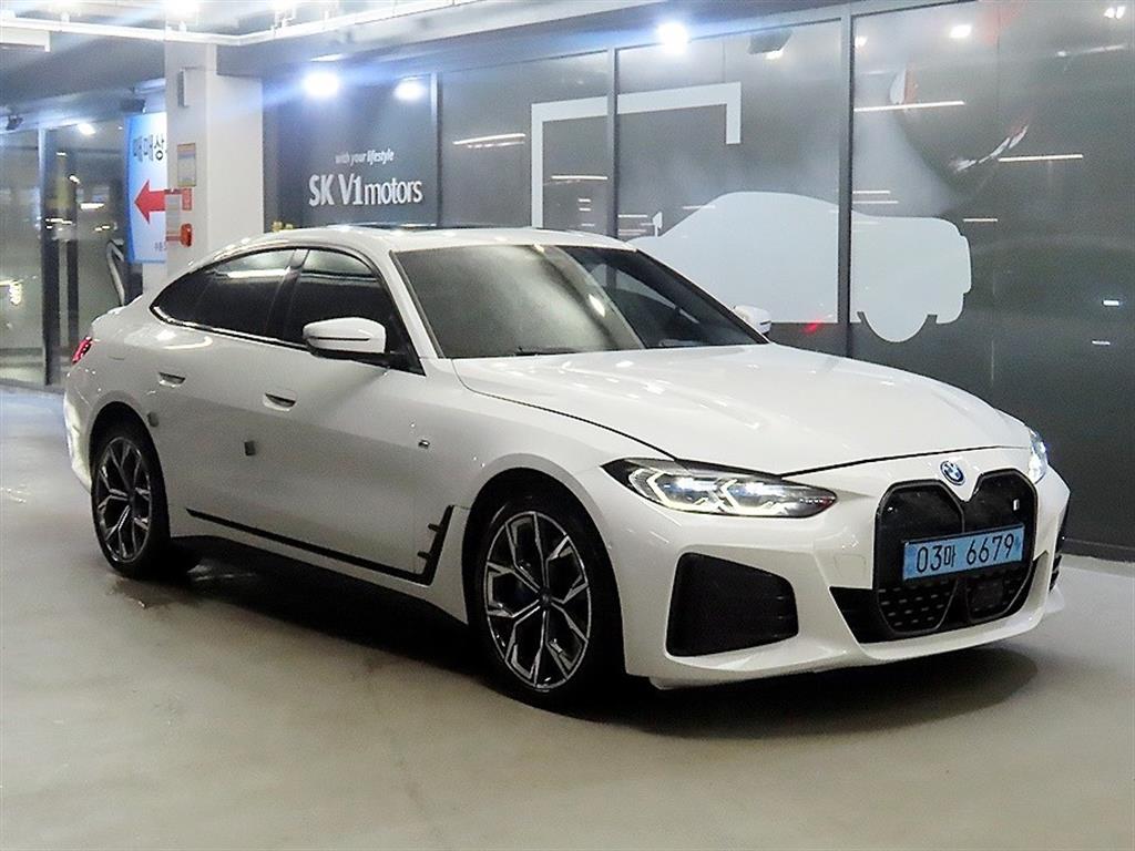 BMW i4 2022 Blanco - Importación desde Corea - HF Imports Iquique - Foto 1