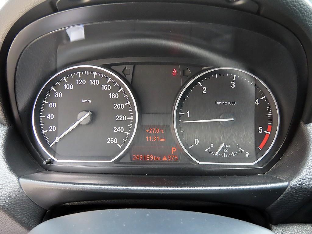 BMW 1 series - Vista 9