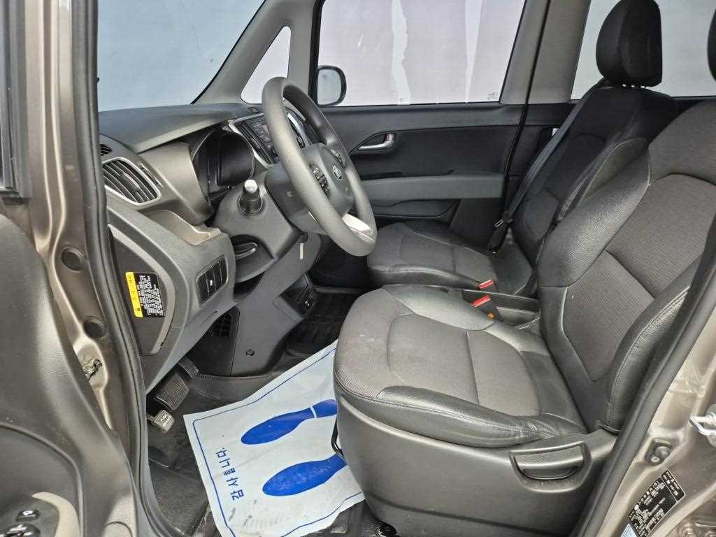 KIA Ray - Vista 11