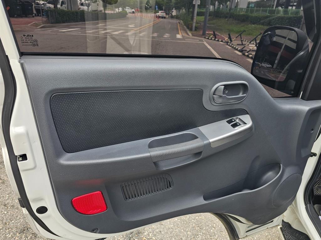 Small Truck Normal Box(High Deck) - Vista 7