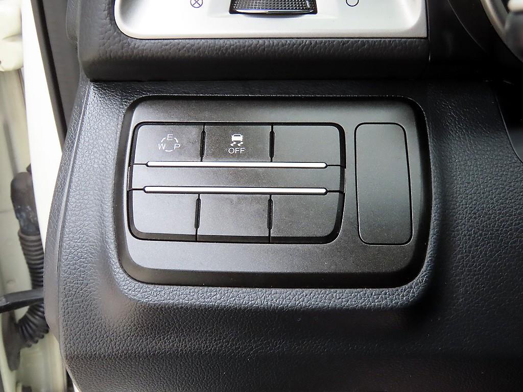 Ssangyong Tivoli - Vista 12