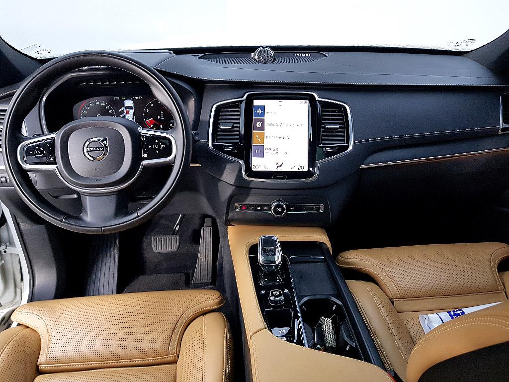 Volvo XC90 - Vista 5