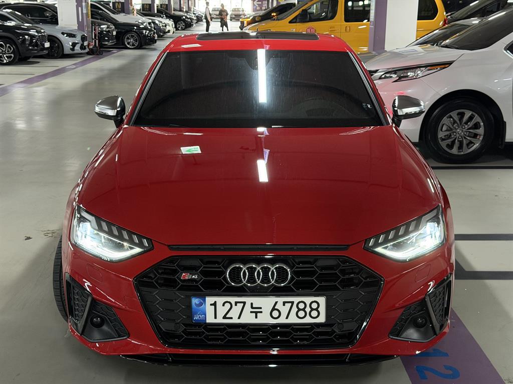 Audi S4