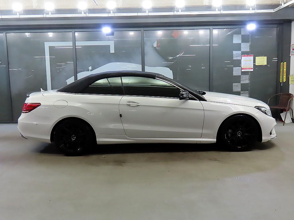 Mercedes Benz E class - Vista 3