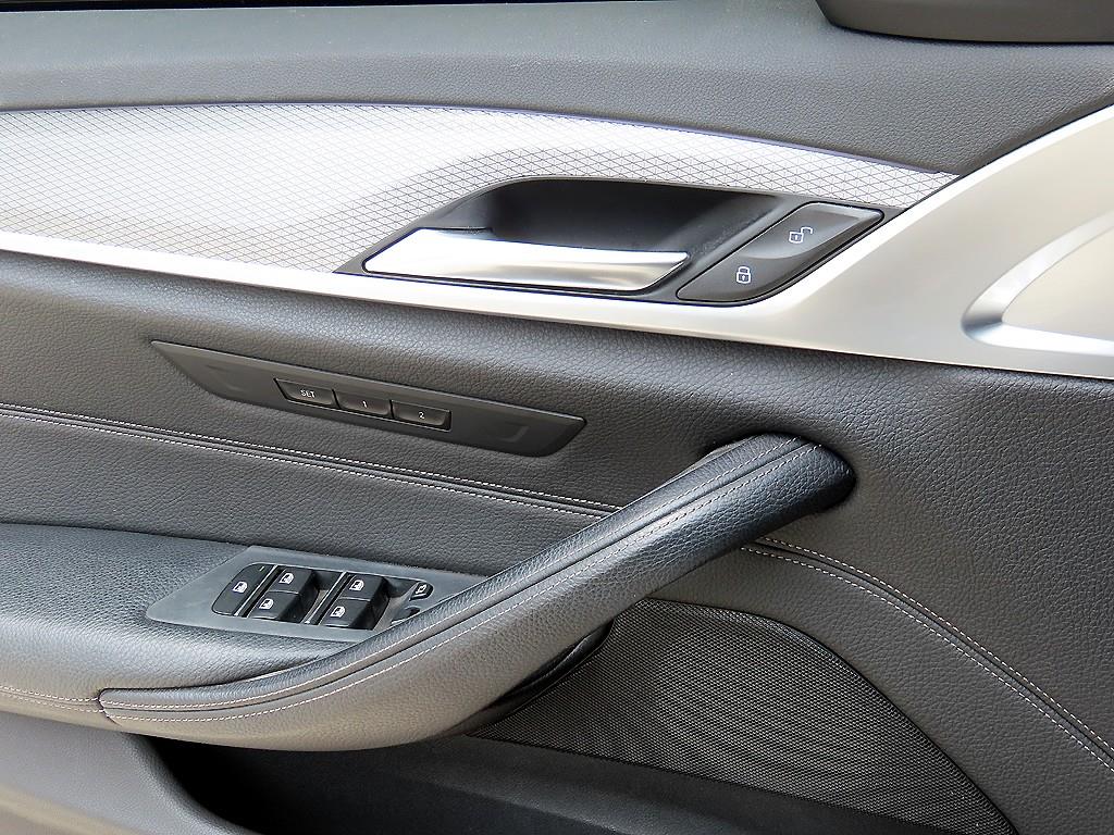BMW 5 Series - Vista 12