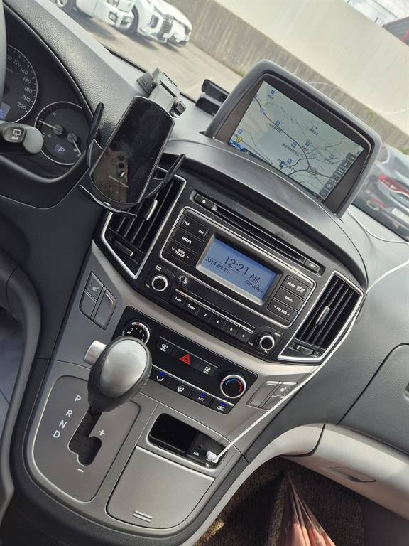 HYUNDAI Starex 2020 Blanco - Importación desde Corea - HF Imports Iquique - Foto 13