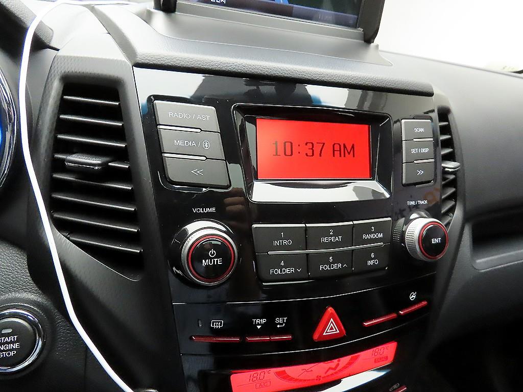 Ssangyong Tivoli 2017 - Importación desde Corea - HF Imports Iquique - Foto 16