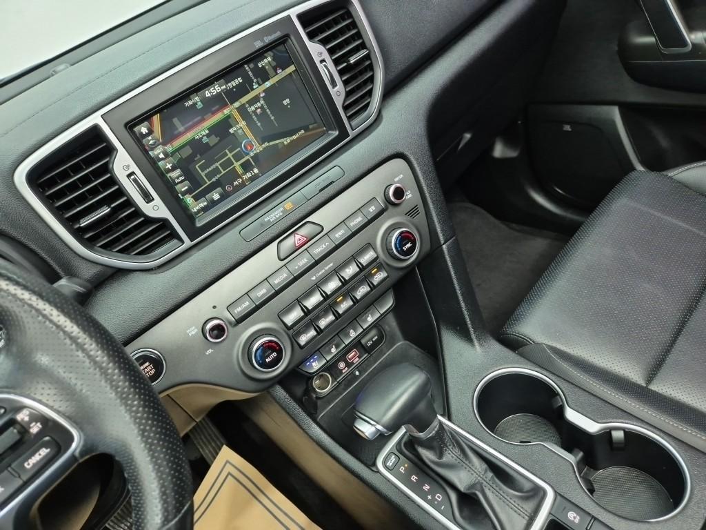KIA Sportage - Vista 10