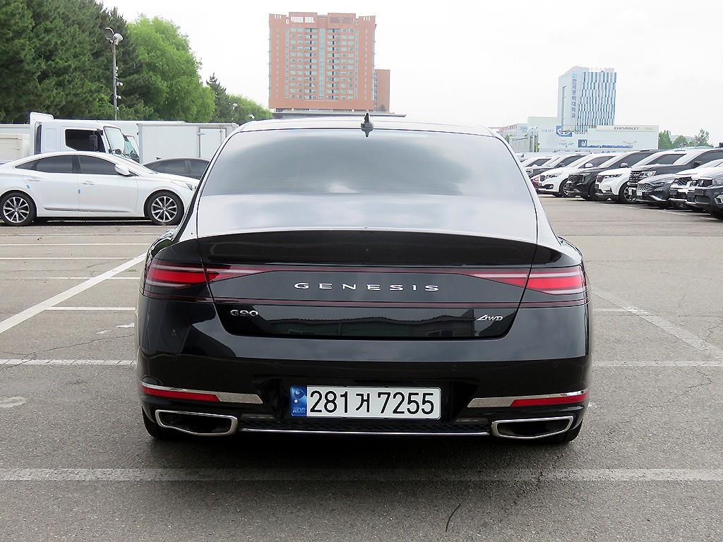 Genesis G90 - Vista 3