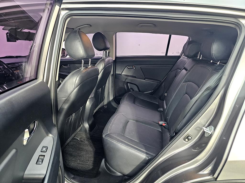 KIA Sportage - Vista 9