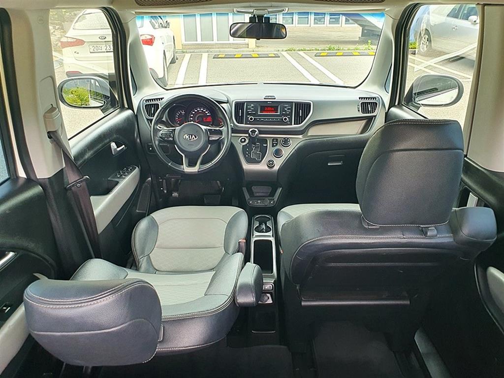 KIA Ray - Vista 10