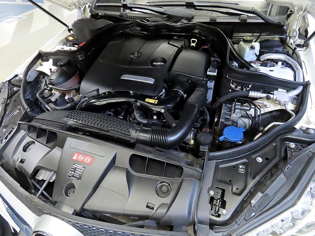 Mercedes Benz E class 2015 Blanco - Importación desde Corea - HF Imports Iquique - Foto 19