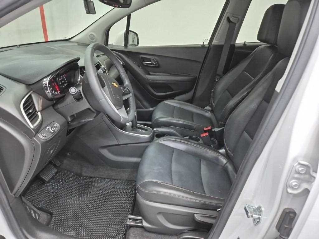Chevrolet Trax - Vista 11